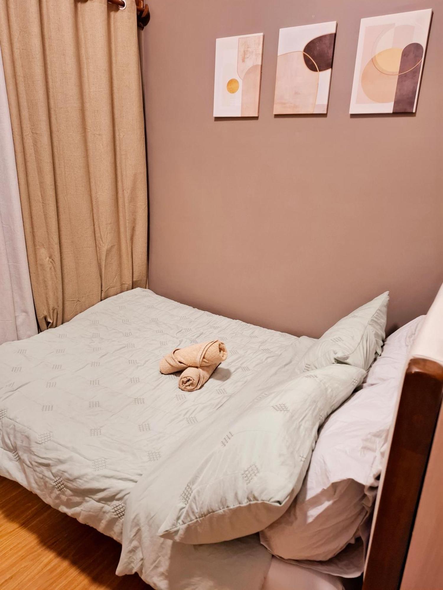 Serene Suite In Jazz Residences Makati City Bagian luar foto